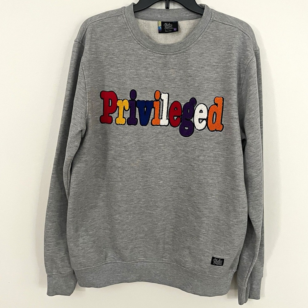 Bleecker & Mercer Privileged Sweatshirt Mens L Gray Rainbow Chenille Spellout
